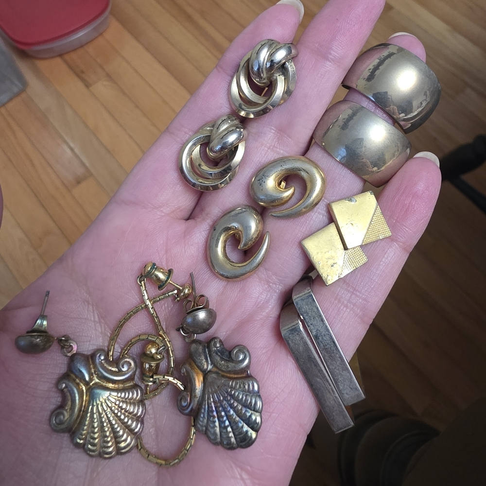Vintage Earrings Gold And Silver Toned Earring Lot Bundle - Picture 15 of 15